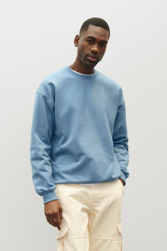 Kereknyakú pulóver